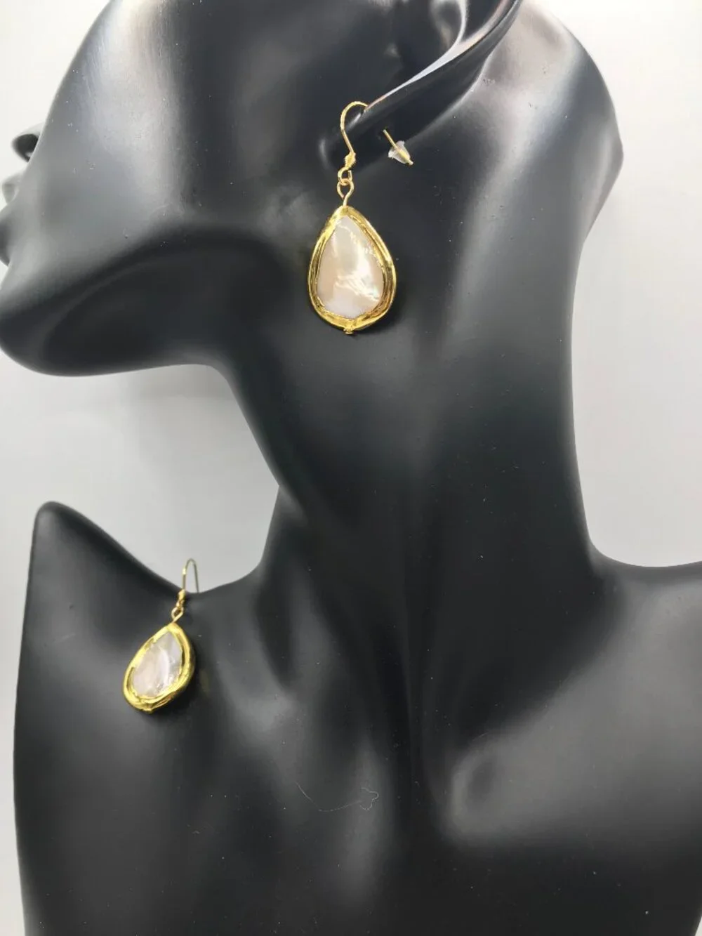 Pearl Shell Teardrop Gold Plated with 316 stainless Hypoallergenic Hooks NEW